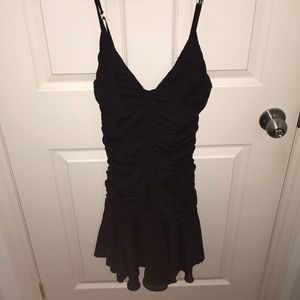 Roxy chic black dress